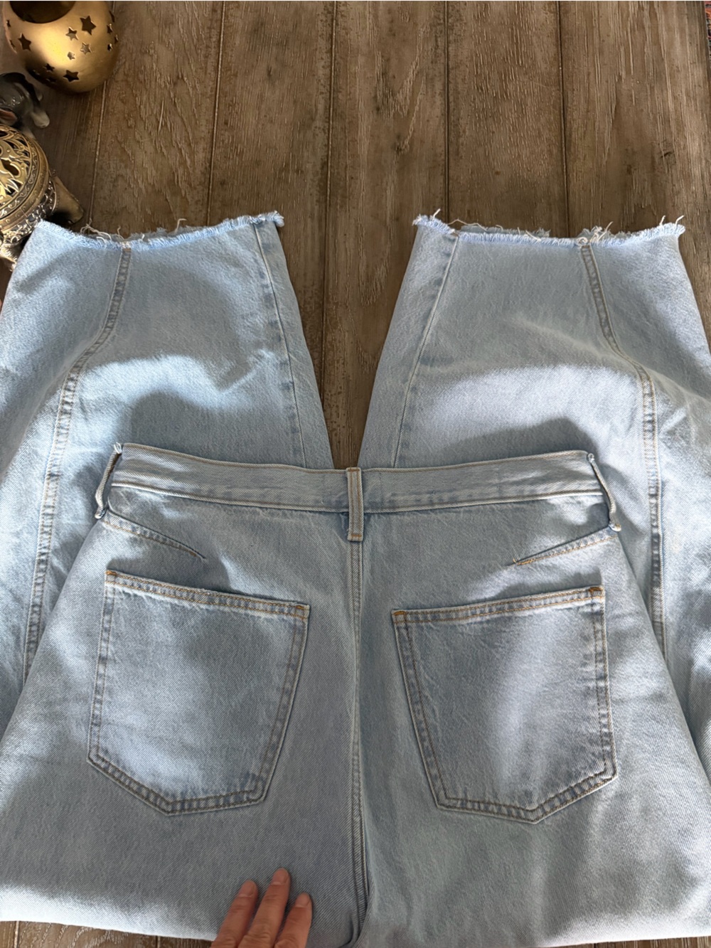 High Rise Barrel Light Wash Denim Jeans - Picture 9 of 13